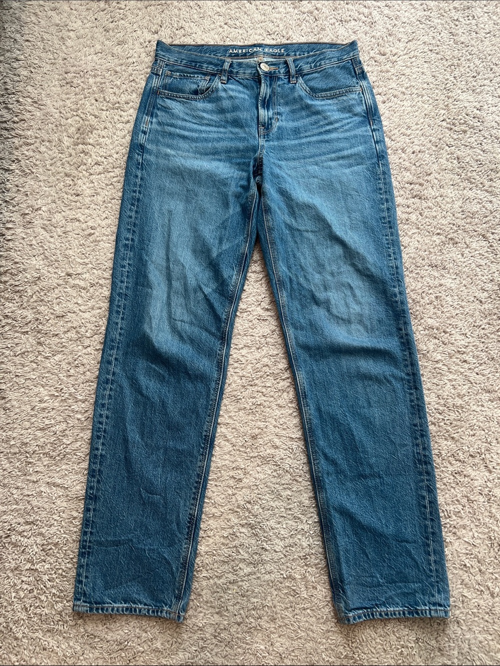 American Eagle Outfitters 90’s Straight Sz 6 Long Premium denim Organic Cotton